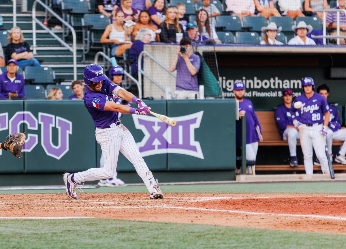 TCU second basemen Cole Cramer hits the ball at Lupton Stadium in Fort Worth, Texas Mar. 26, 2025. (TCU360/ Tyler Chan)