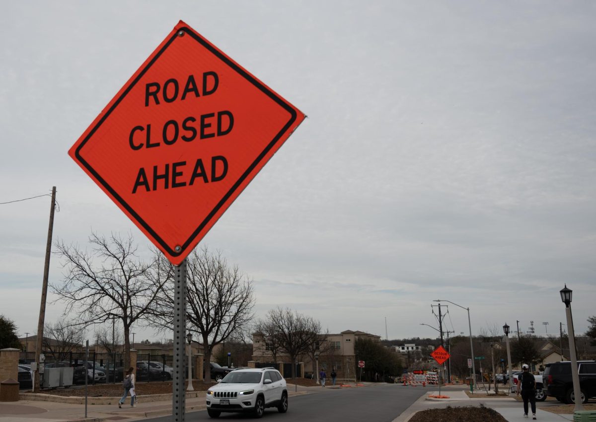 Road closed sign on Lowden Street. (Pilar Olivas/Staff Writer)