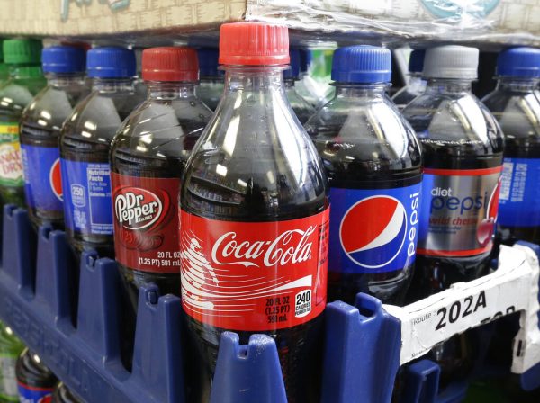 Under Senate Bill 379 people would no longer be allowed to use EBT cards to purchase sugary drinks and junk food. (AP Photo/Rich Pedroncelli, File)