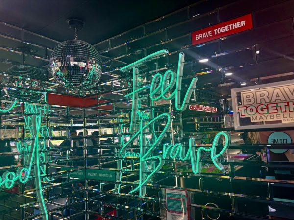 Maybelline's 'Maybe It’s Maybelline' tour brings beauty, confidence and mental health awareness to campuses nationwide 3 Maybelline's 'Maybe It’s Maybelline' tour brings beauty, confidence and mental health awareness to campuses nationwide