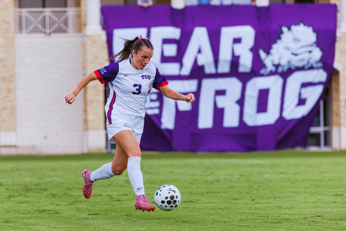 TCU forward AJ Hennessey dribbles the ball up the field at Garvey Rosenthal Stadium in Fort Worth, Texas Oct. 5, 2025. The TCU Horned Frogs beat the Iowa State Cyclones 3-1 (TCU360/ Tyler Chan) 