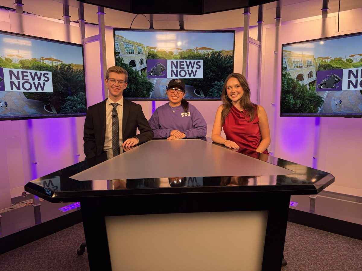 Monday Morning News: Clocks turn back, Election Day and a drone show