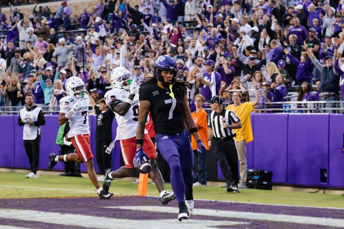 TCU Wide Receiver Jordan Dwyer celebrates before scoring a touchdown at Amon G. Carter Stadium in Fort Worth, Texas, on Nov. 29, 2025. The TCU Horned Frogs beat the Cincinnati Bearcats 45-23. (TCU360/Nghia Tran)