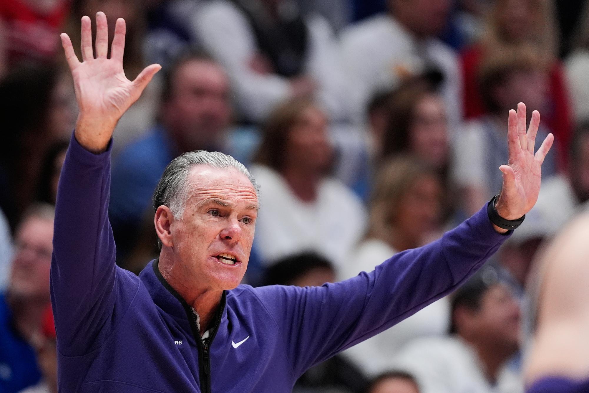 TCU men's basketball falls apart late in Lawrence