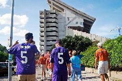 Frogs descend on Austin