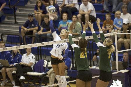 Volleyball wins second straight out of state tournament