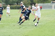 Womens soccer to face UTSA