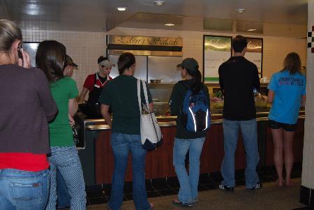Campus eateries to close