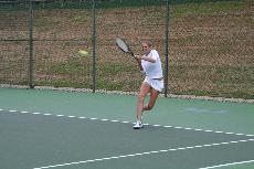 Womens tennis takes weekend match against Air Force