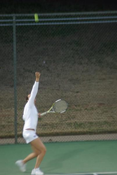 Strong showing by womens tennis team routs SMU