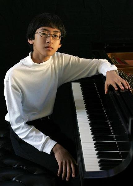 Piano prodigy keys into his abilities