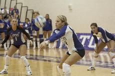 Volleyball looks to bounce back from losing streak