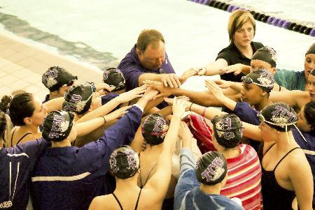 Swimming and diving teams aim to surpass past performance