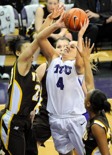 Lady Frogs rally to 61-53 victory over Colorado State