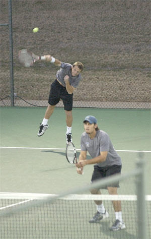 Online EXCLUSIVE! TCU mens tennis improves to 2-0 on season with win over the University of Texas at Arlington