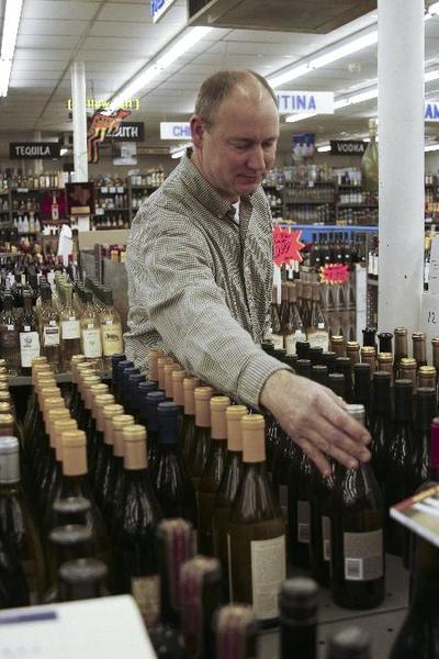 Students keeping liquor sales up despite recession