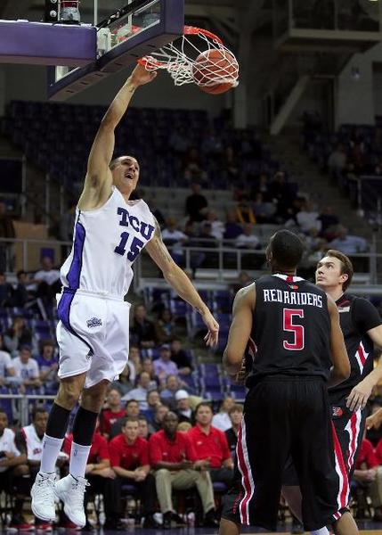 Mens basketball team faces its toughest opponent yet against San Diego